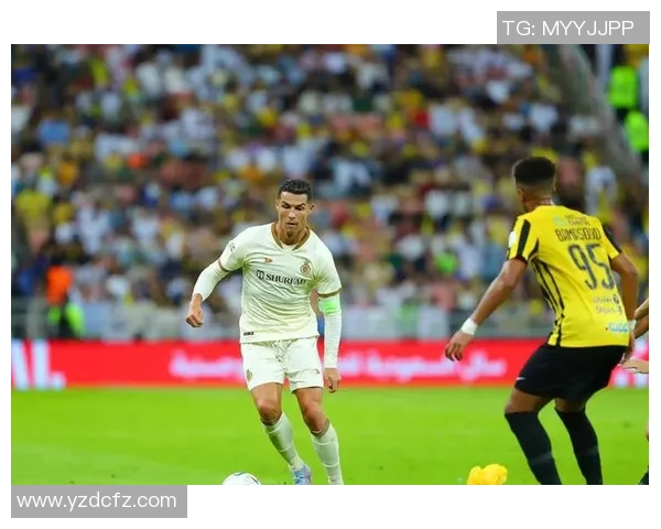 C罗如何在比赛中发挥核心作用成为球队的绝对明星