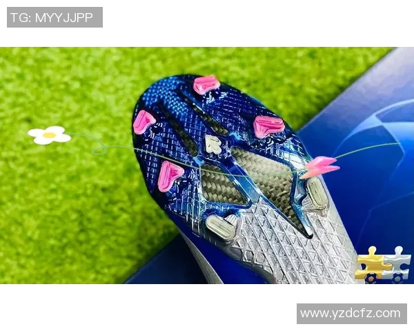 足球球星出门必备物品揭秘 助力赛场表现的秘密装备大公开